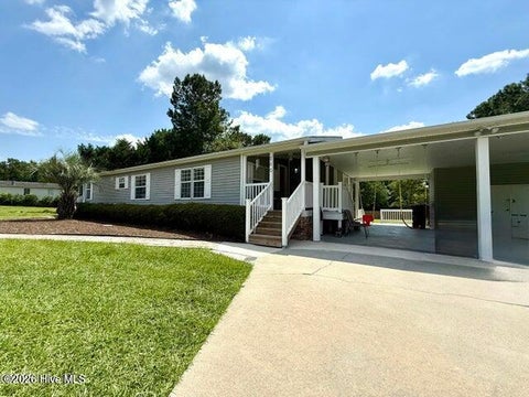 Mobile Home For Sale - 165 Hewett Burton Road<br/> Leland, NC 28451