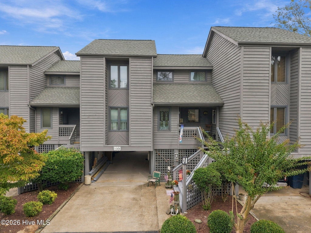 Photo of 166 Bayou Place, Washington, NC 27889 (MLS # 100610670)