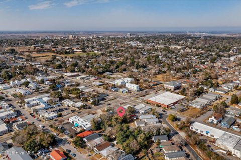 Tiny photo for 1703 Queen Street, Wilmington, NC 28403 (MLS # 100548026)