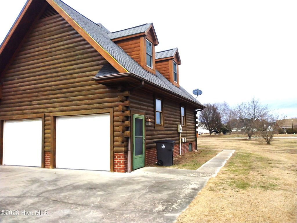 Photo of 112 Abbey Frank Street, La Grange, NC 28551 (MLS # 100547060)