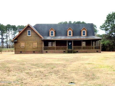 Homes For Sale - 112 Abbey Frank Street<br/> Lenoir County, La Grange, NC 28551