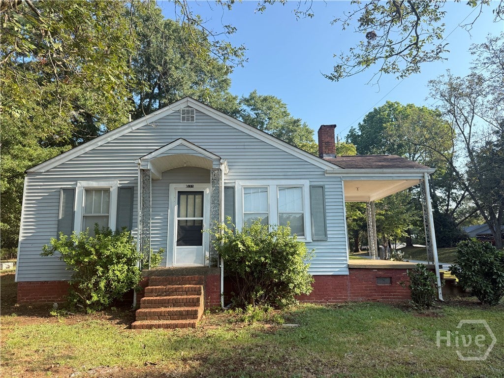 Photo of 2402 N Broad Street, Commerce, GA 30529 (MLS # CL365060)