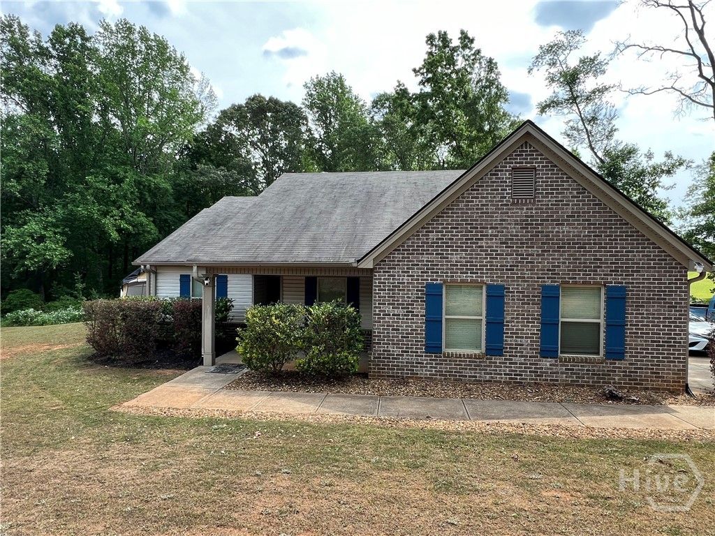 Photo of 150 Paul Smith Rd Rd, Hull, GA 30646 (MLS # CL354898)