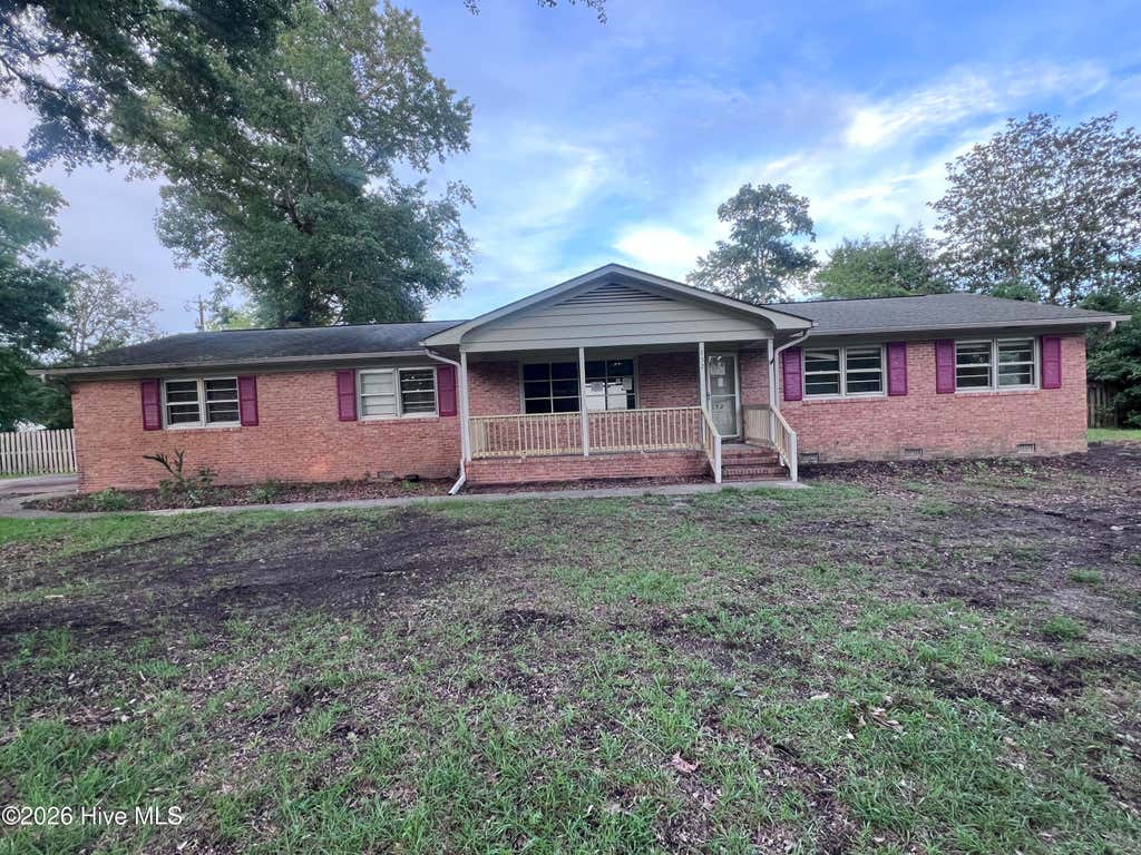 Photo of 152 Fairview Road, Leland, NC 28451 (MLS # 100599410)