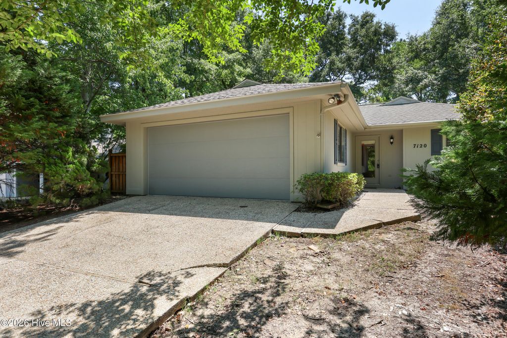 Photo of 7120 Key Point Drive, Wilmington, NC 28405 (MLS # 100569768)
