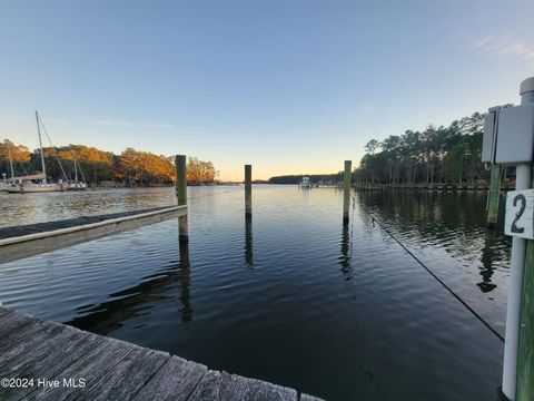 Vacant Land For Sale - 258 Port Drive<br/> Oriental, NC 28571