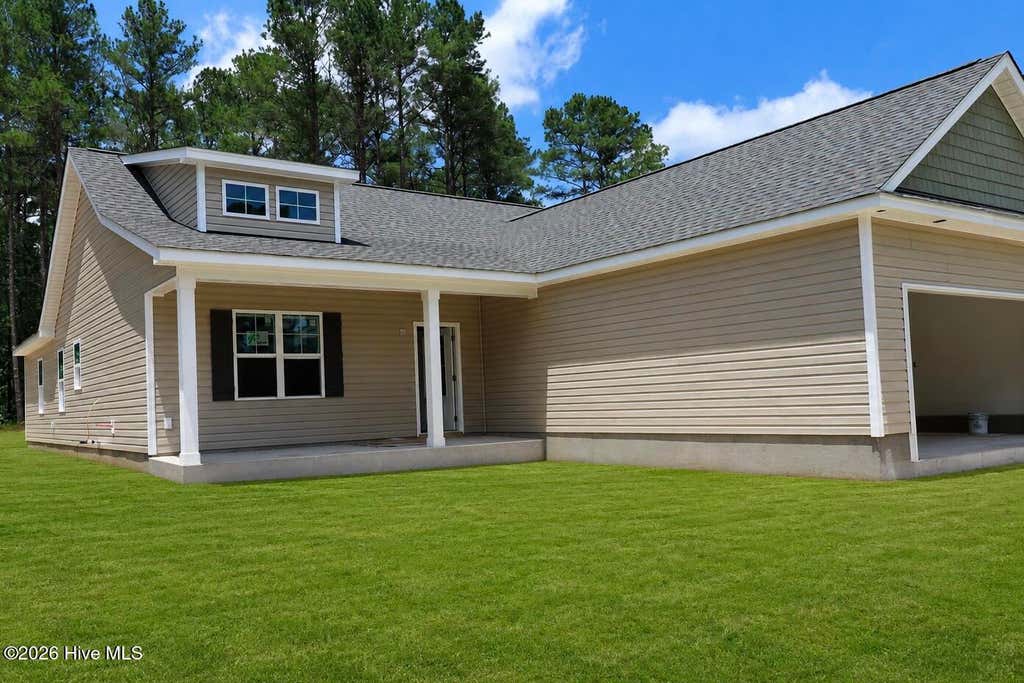 Photo of 42 Peach Court, Burgaw, NC 28425 (MLS # 100578942)