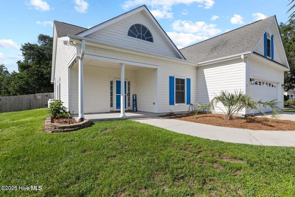 Photo of 1 Bay Drive, Sneads Ferry, NC 28460 (MLS # 100552363)