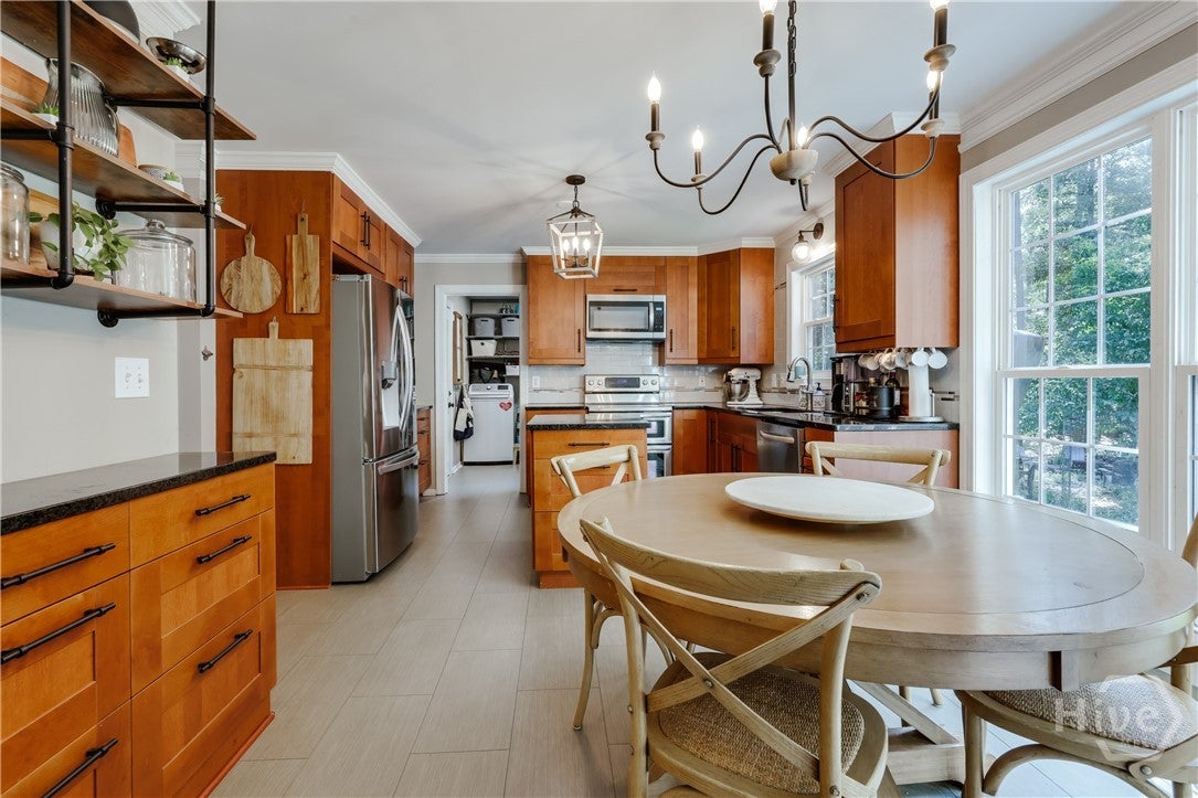 2221 Whippoorwill