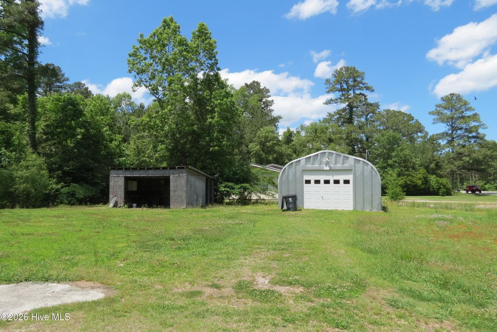 Photo of 17038 E Nc 55 Highway, Bayboro, NC 28515 (MLS # 100574821)