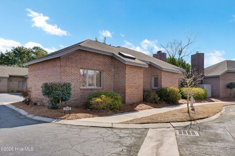 Tiny photo for 3709 Reston Court #D, Wilmington, NC 28403 (MLS # 100555584)