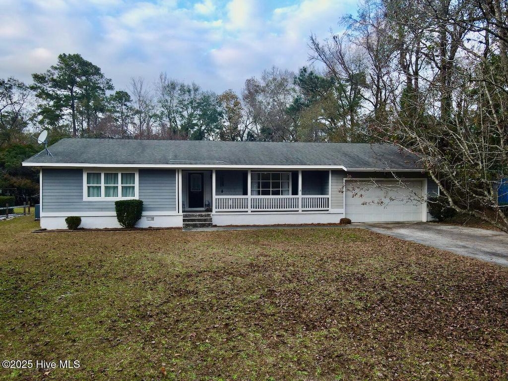 Photo of 6832 Kilians Way NE, Leland, NC 28451 (MLS # 100544095)