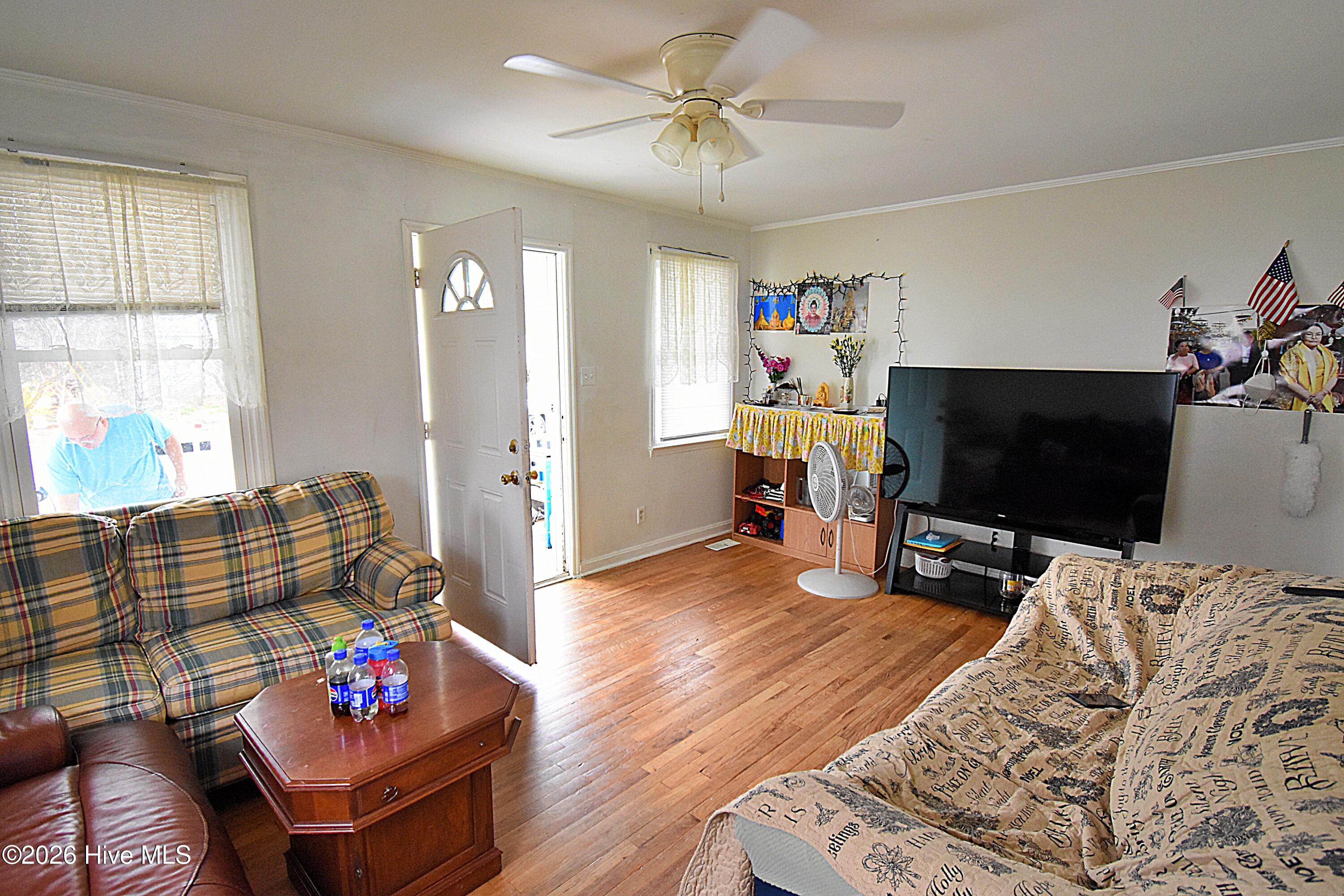 1106 Newton Drive