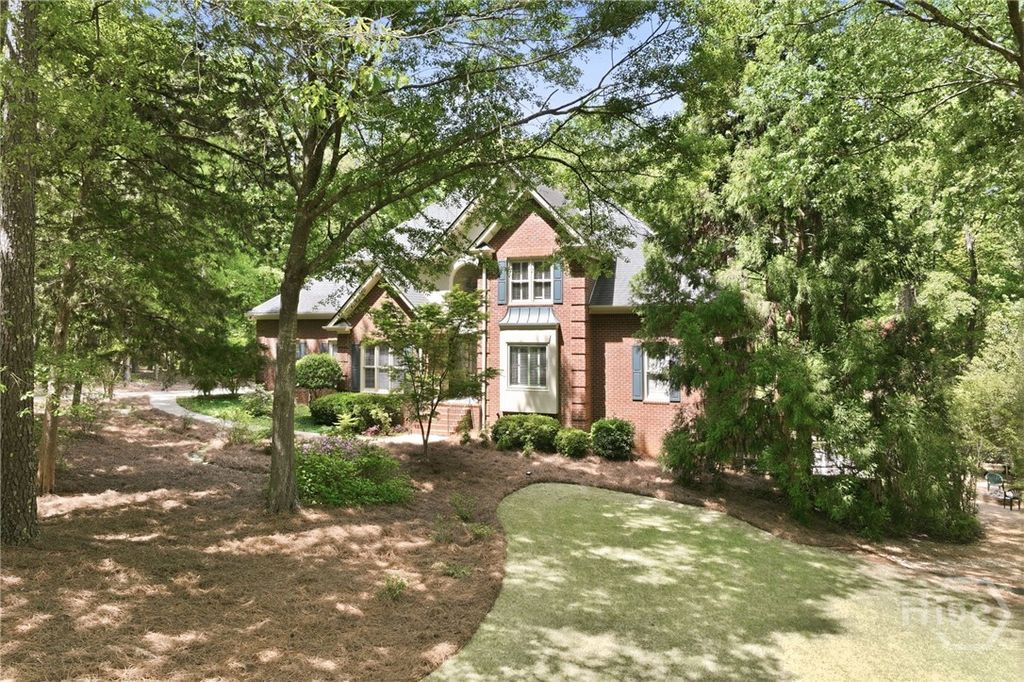Photo of 1140 Tangle Drive, Athens, GA 30606 (MLS # CL355512)