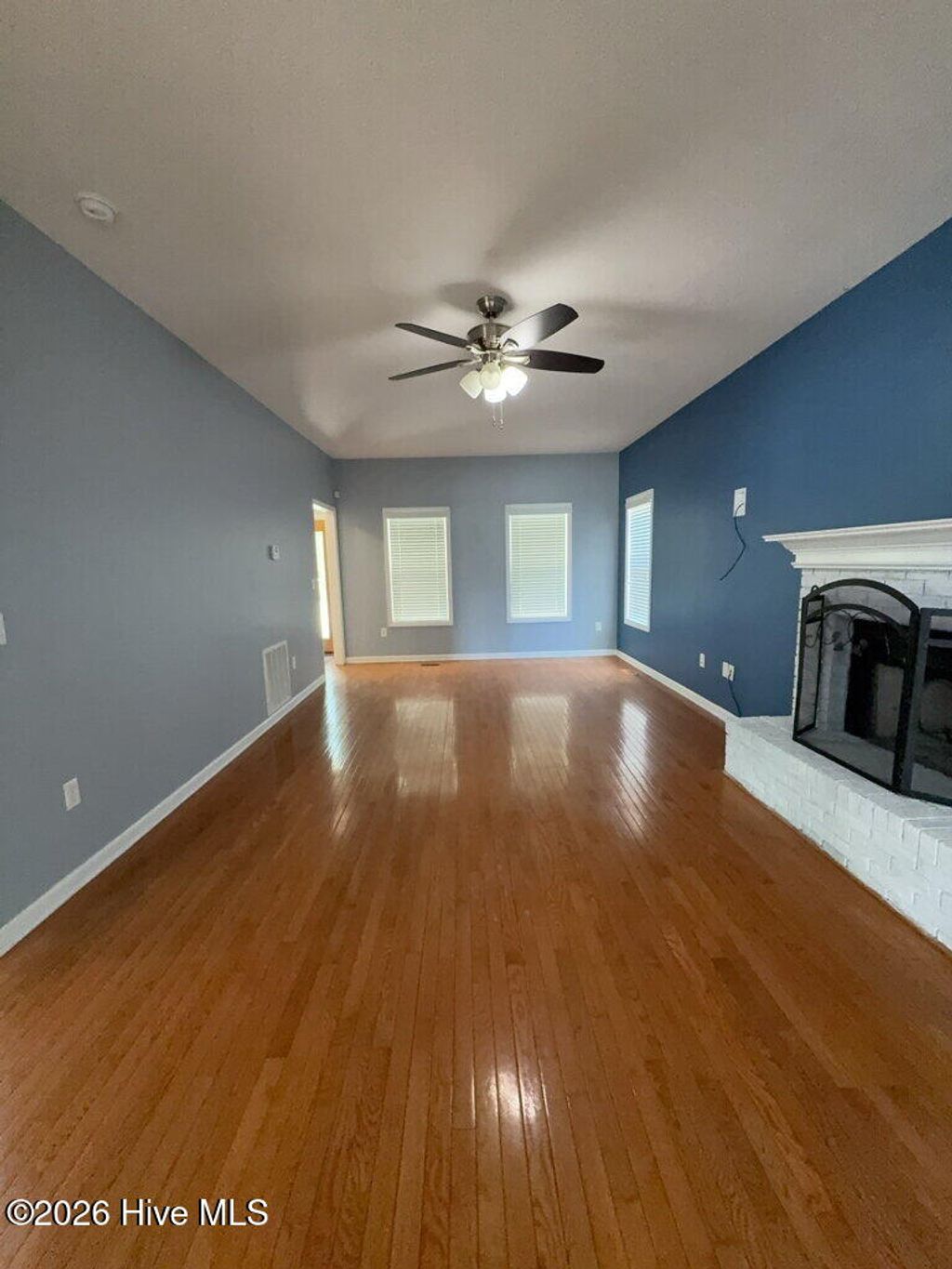 Photo of 151 Bayshore Drive, Sneads Ferry, NC 28460 (MLS # 100551327)