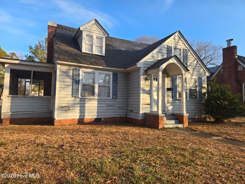 Homes For Sale - 603 E High Street<br/> Murfreesboro, NC 27855