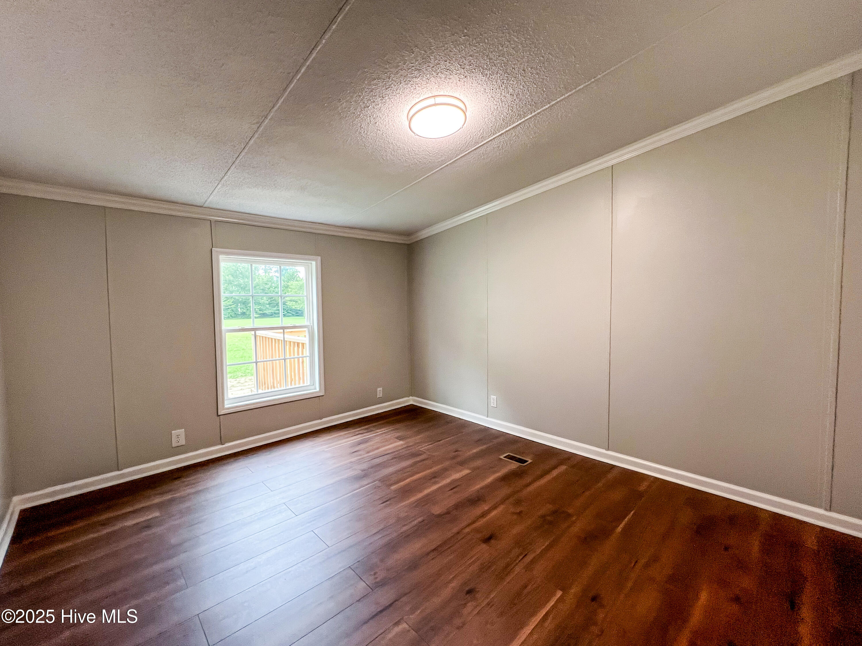 Wallace, North Carolina 28466, United States, 3 Bedrooms Bedrooms, ,3 BathroomsBathrooms,Residential,Active,255923