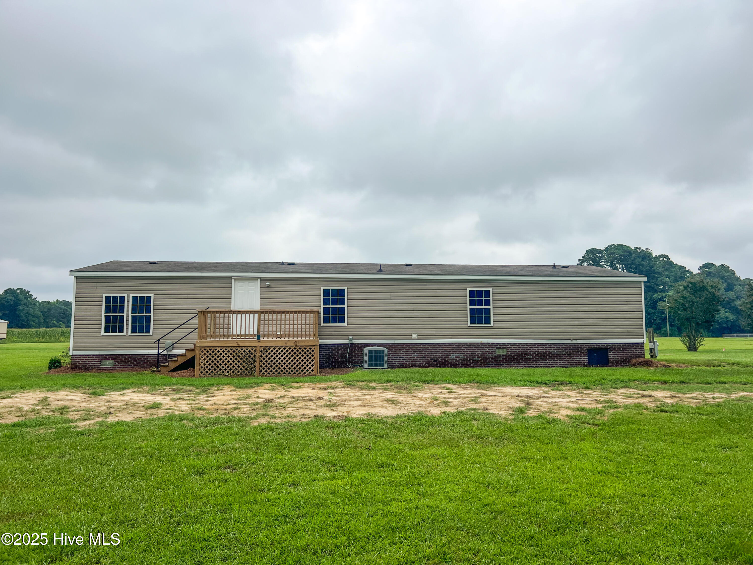 Wallace, North Carolina 28466, United States, 3 Bedrooms Bedrooms, ,3 BathroomsBathrooms,Residential,Active,255923