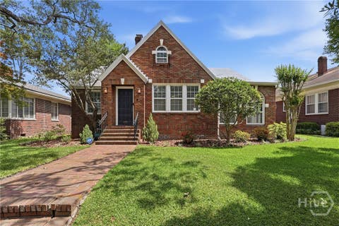 Homes For Sale - 326 E 53rd Street<br/> Chatham County, Savannah, GA 31405