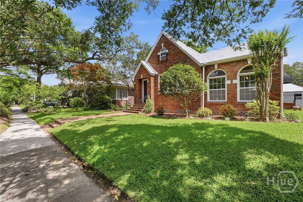 Photo of 326 E 53rd Street, Savannah, GA 31405 (MLS # SA356231)