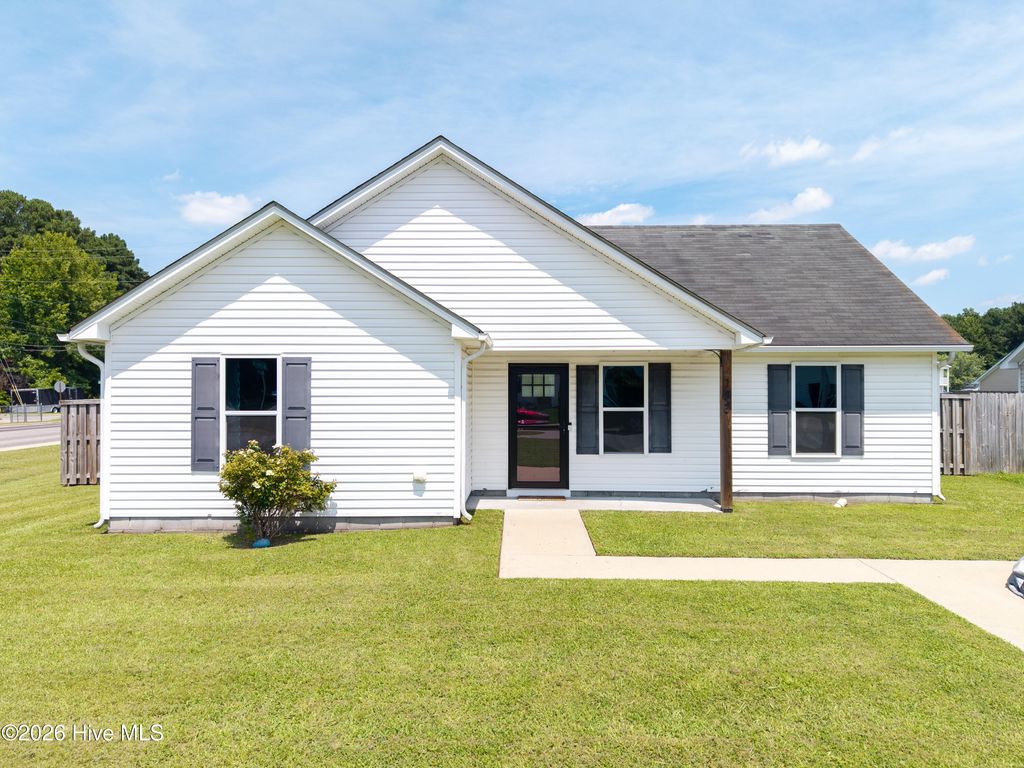 Photo of 143 Sutton Drive, Elizabeth City, NC 27909 (MLS # 100588597)