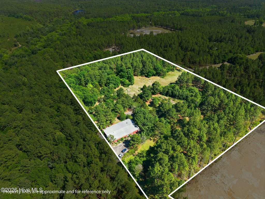 Photo of 478 Rattlesnake Trail, Aberdeen, NC 28315 (MLS # 100574598)