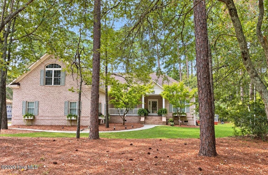 Photo of 920 Crooked Creek Drive, New Bern, NC 28560 (MLS # 100603504)
