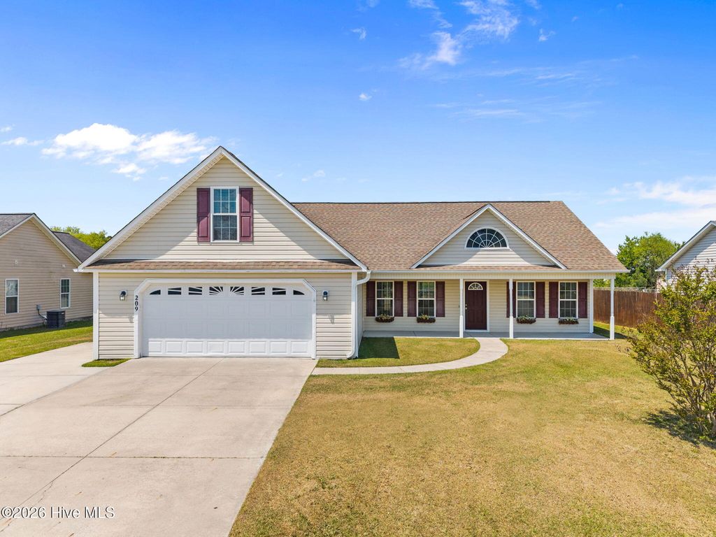 Photo of 209 Cherry Blossom Drive, Richlands, NC 28574 (MLS # 100569834)