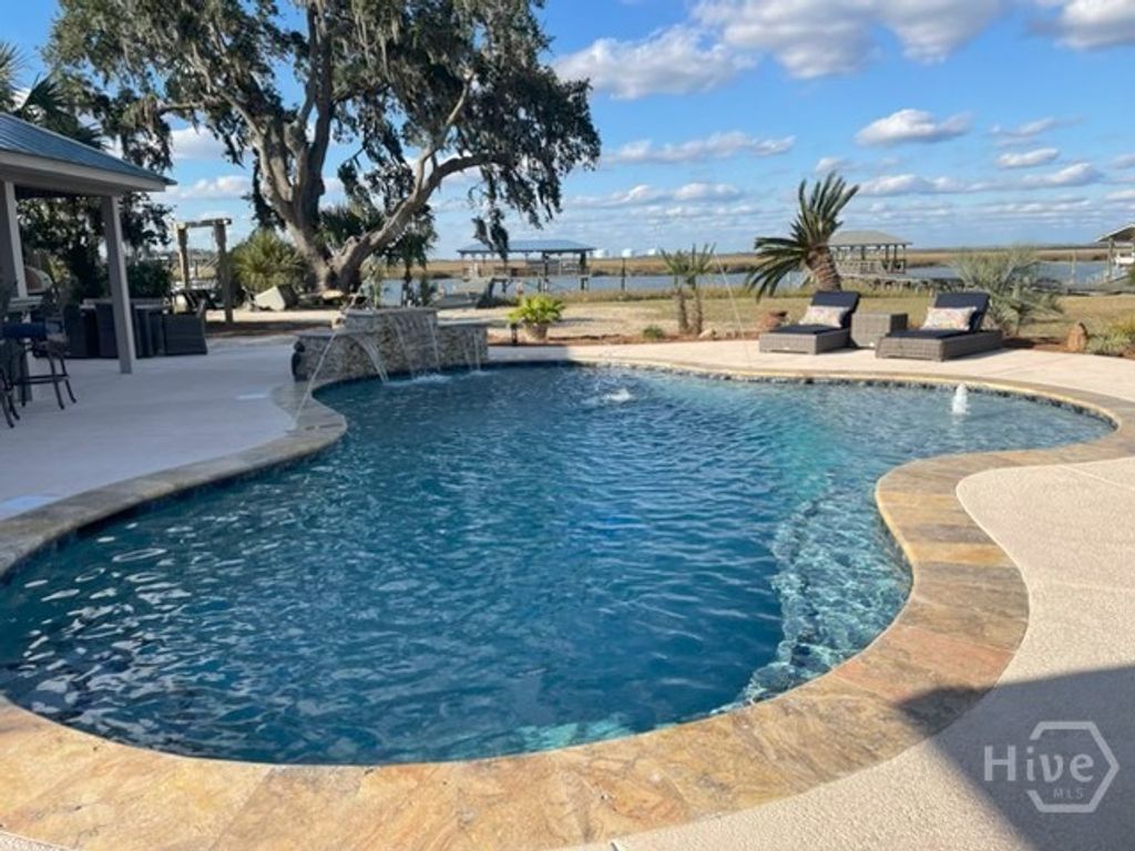 Photo of 27 Falligant Avenue, Savannah, GA 31410 (MLS # SA349601)