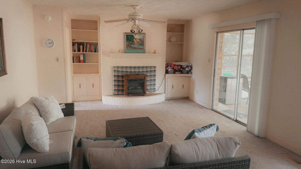 Photo of 708 Hawthorne Road, Trent Woods, NC 28562 (MLS # 100565269)