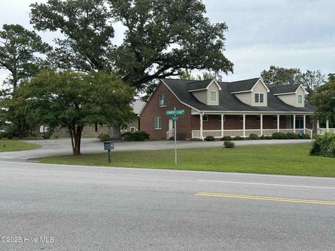 4725 Country Club Road Morehead City NC 28557