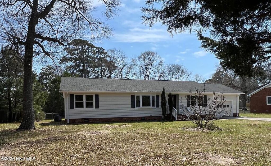 Photo of 410 Loma Linda Drive, Cape Carteret, NC 28584 (MLS # 100559659)
