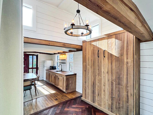 120 Escape Road