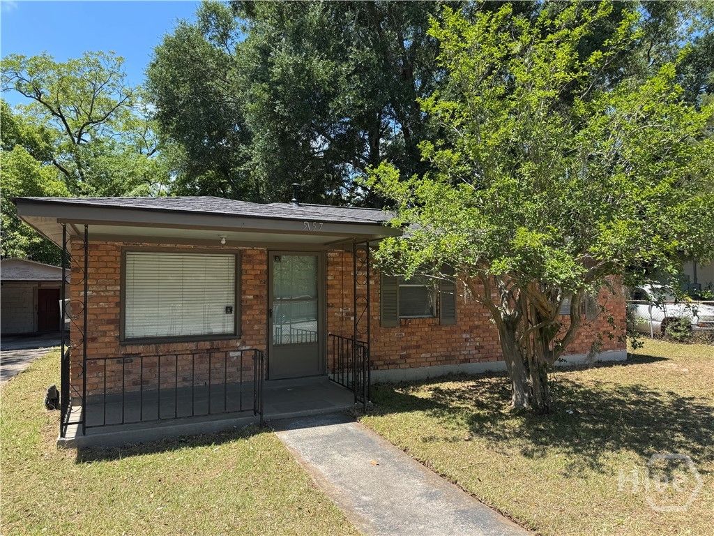 Photo of 5157 Heriot Street, Savannah, GA 31405 (MLS # SA356491)
