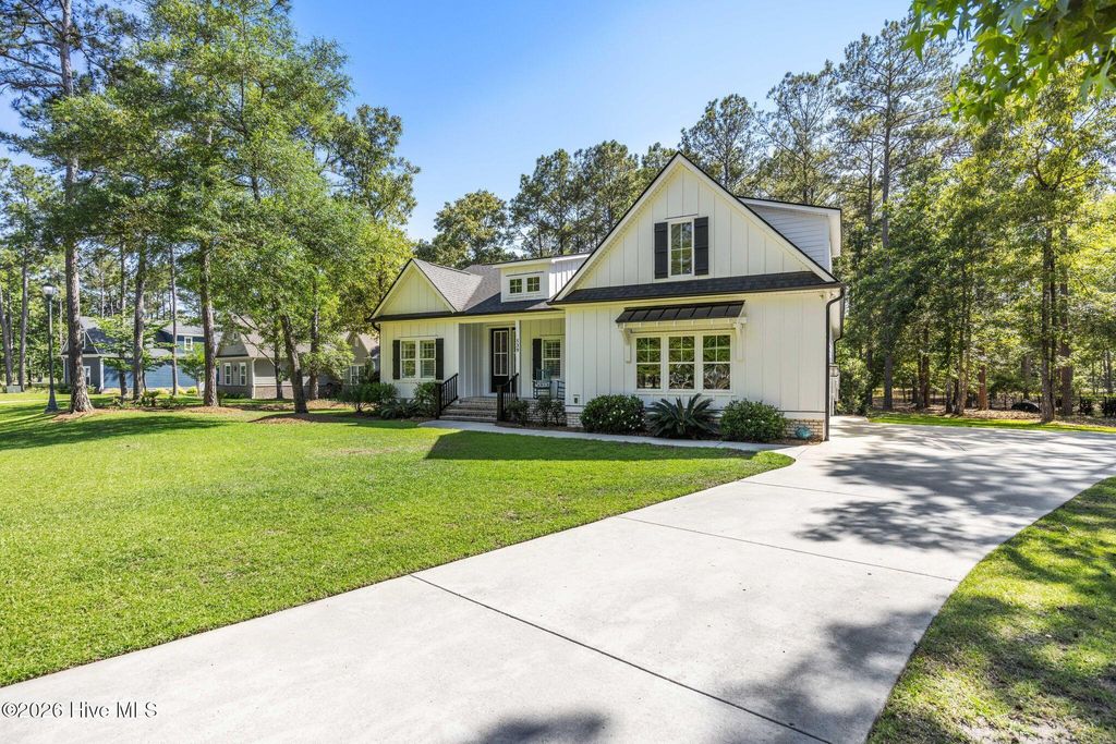 Photo of 539 Long Meadow Drive SE, Bolivia, NC 28422 (MLS # 100575603)