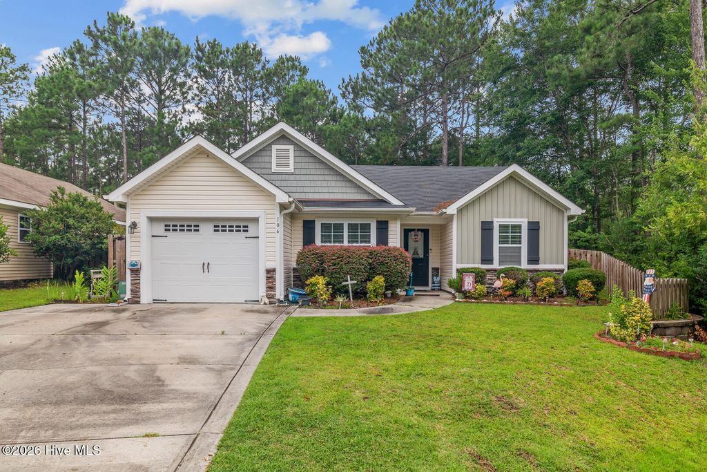 Photo of 106 Oyster Landing Drive, Sneads Ferry, NC 28460 (MLS # 100562392)