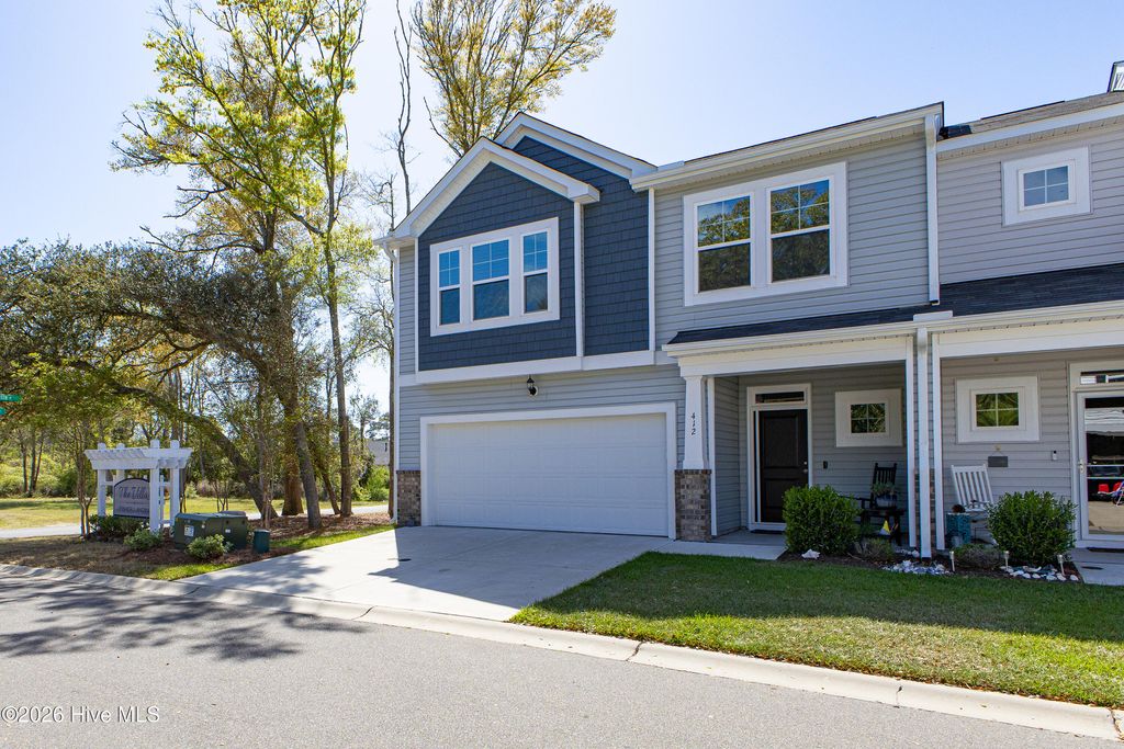 Photo of 412 Trevally Court, Southport, NC 28461 (MLS # 100565599)
