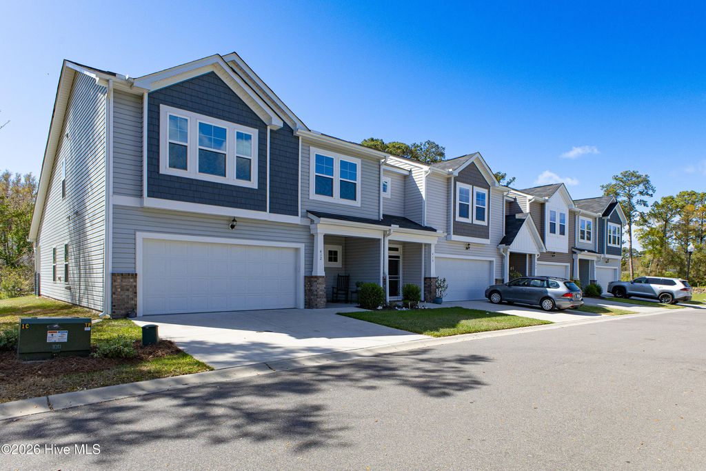 Photo of 412 Trevally Court, Southport, NC 28461 (MLS # 100565599)