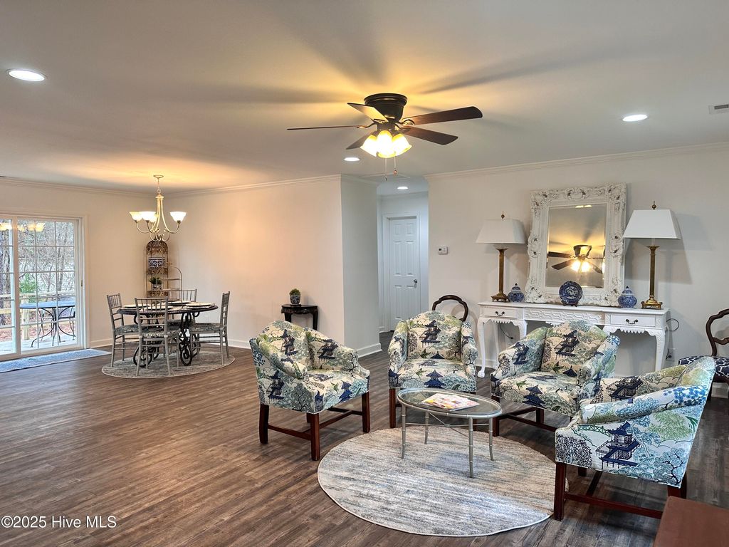 Photo of 216 Coastal Drive, Washington, NC 27889 (MLS # 100558990)