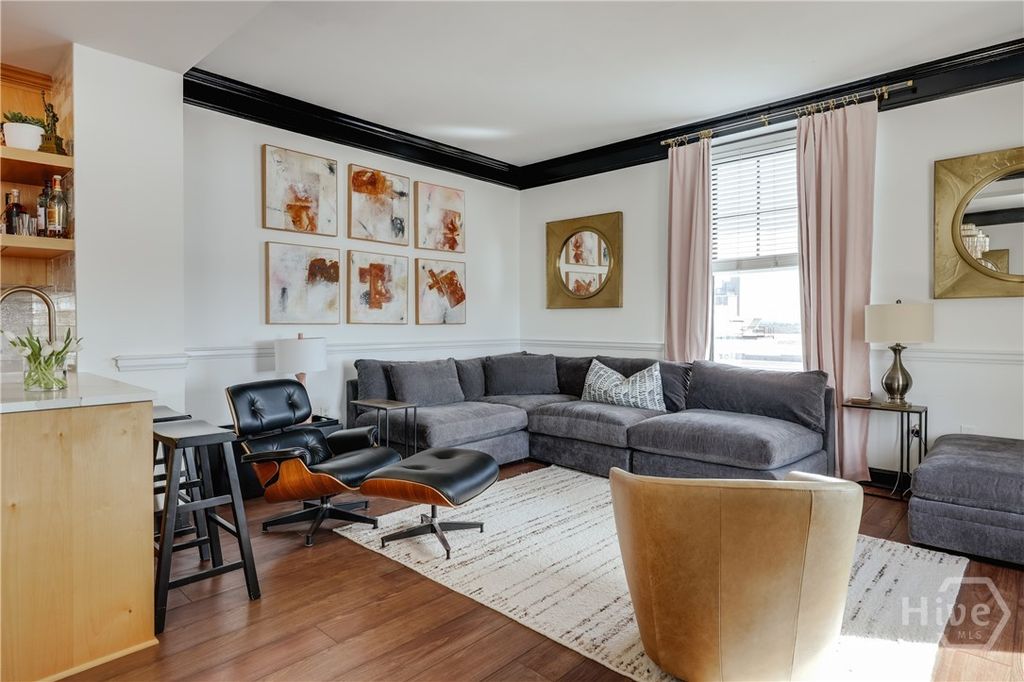 Photo of 247 E Washington Street #504, Athens, GA 30606 (MLS # CL351424)