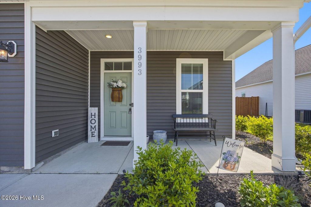 Photo of 3993 Aquarius Way, Leland, NC 28451 (MLS # 100567479)