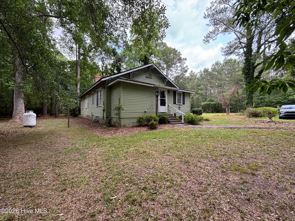 Photo of 3260 Herrings Chapel Road, Burgaw, NC 28425 (MLS # 100580742)