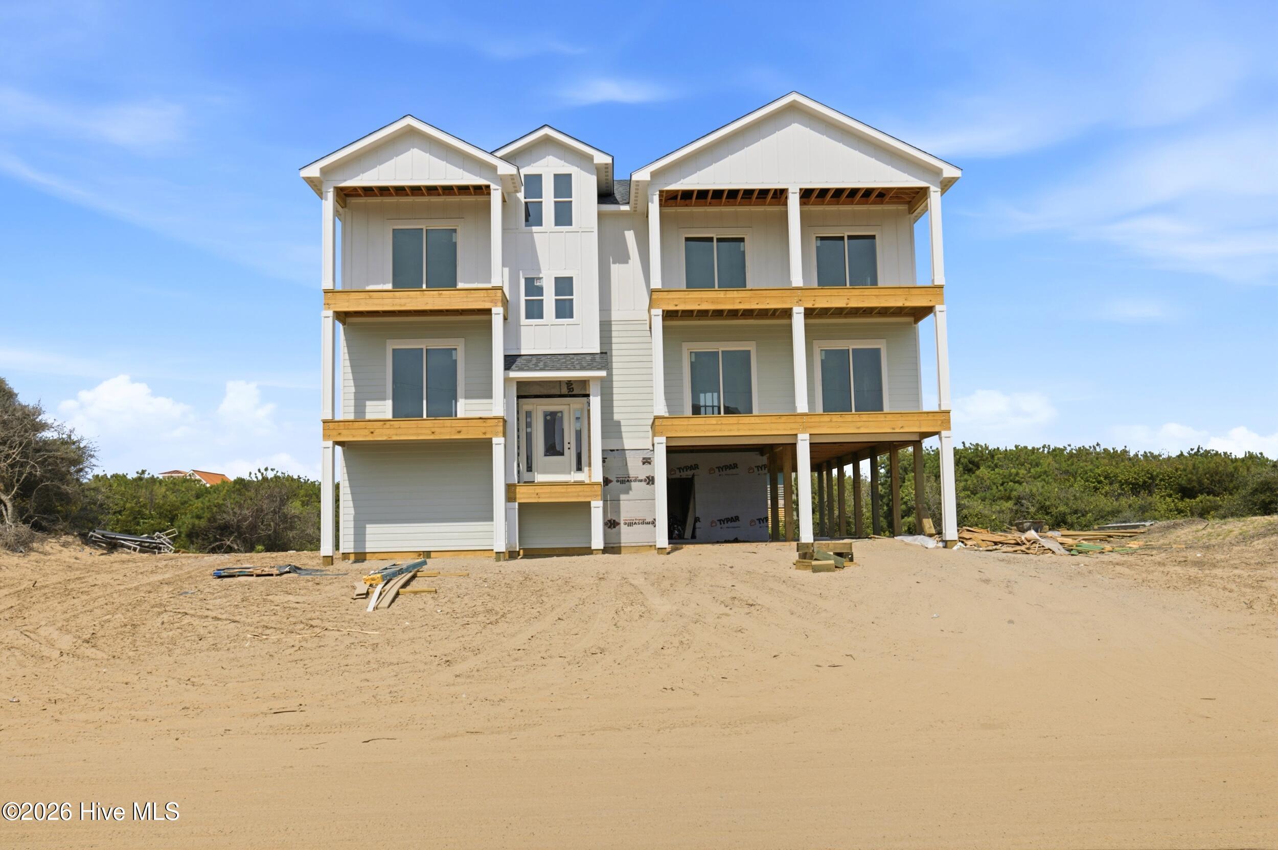 2284 Sandfiddler Road