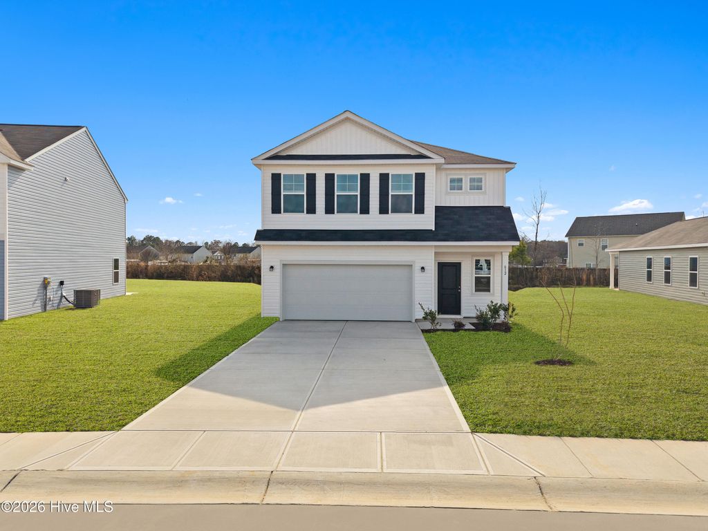 Photo of 612 S Squires Run Lane, Richlands, NC 28574 (MLS # 100536894)