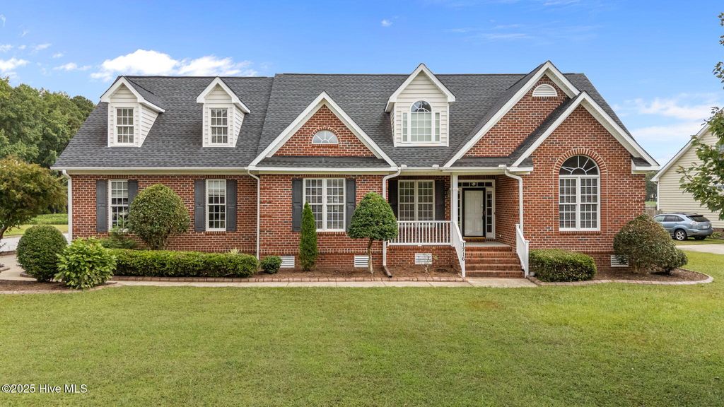 Photo of 1716 Lakeside Drive NW, Wilson, NC 27896 (MLS # 100530726)