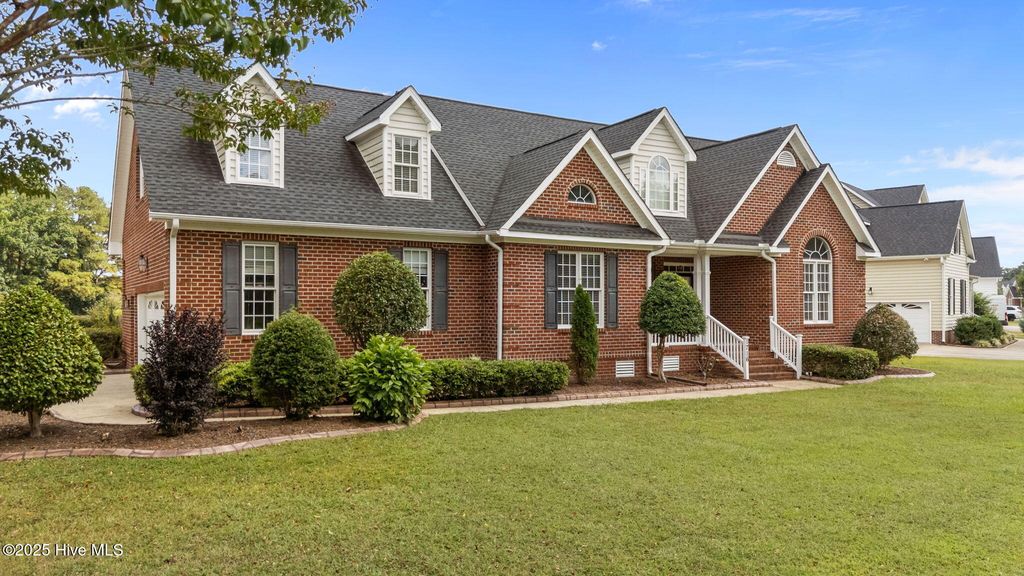 Photo of 1716 Lakeside Drive NW, Wilson, NC 27896 (MLS # 100530726)