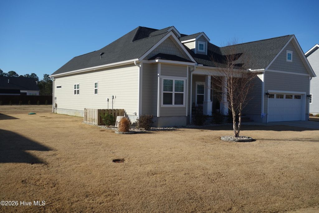 Photo of 6829 Campbells Ridge Drive SE, Leland, NC 28451 (MLS # 100547537)