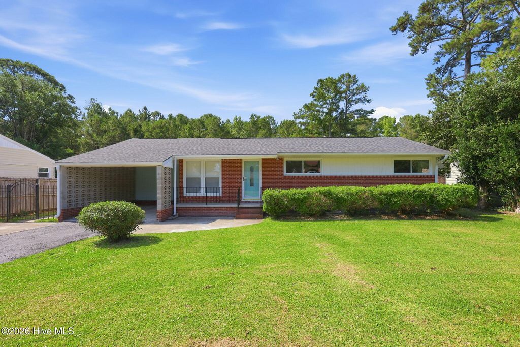 Photo of 125 Bryan Boulevard, Havelock, NC 28532 (MLS # 100586376)