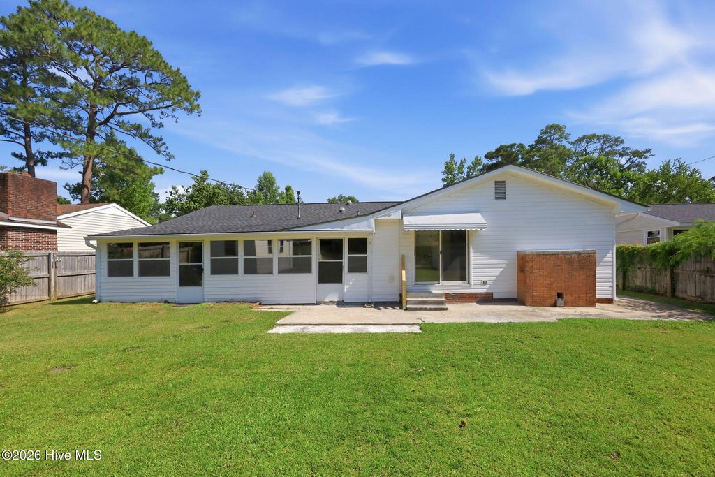 Photo of 125 Bryan Boulevard, Havelock, NC 28532 (MLS # 100586376)
