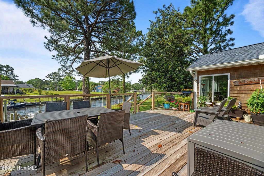 Photo of 6008 Cassowary Lane, New Bern, NC 28560 (MLS # 100509728)